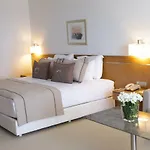 Hotel On'live Çeşme