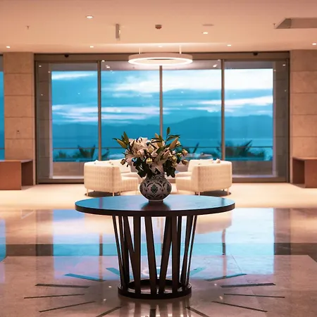 מלון On'live Çeşme