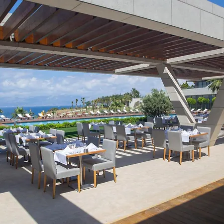 מלון On'live Çeşme