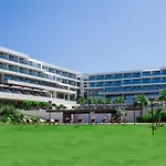 Hotel On'live Cesme