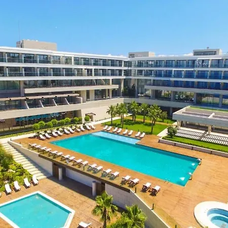 Hotel On'live Çeşme