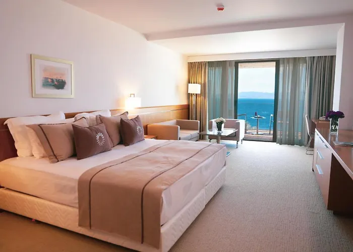 Otel On'live Çeşme