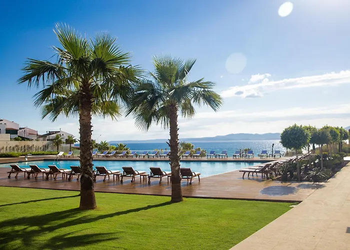 Otel On'live Çeşme