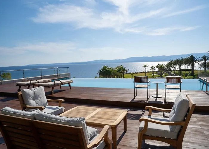 Otel On'live Çeşme