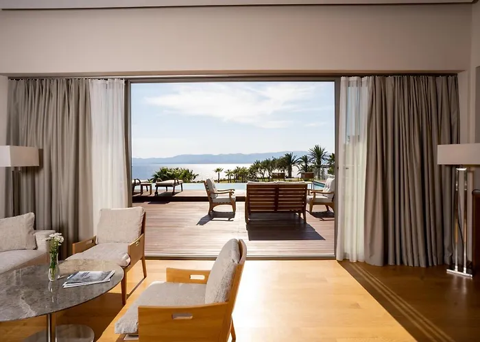 Otel On'live Çeşme