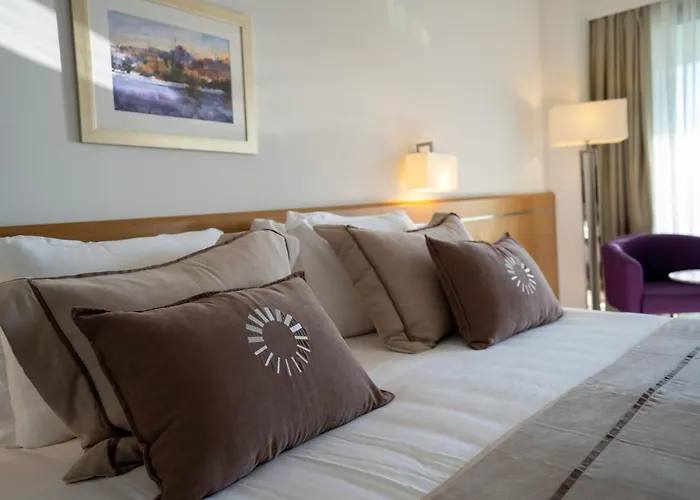 On'live Otel Çeşme